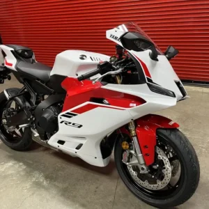 YZF-R9