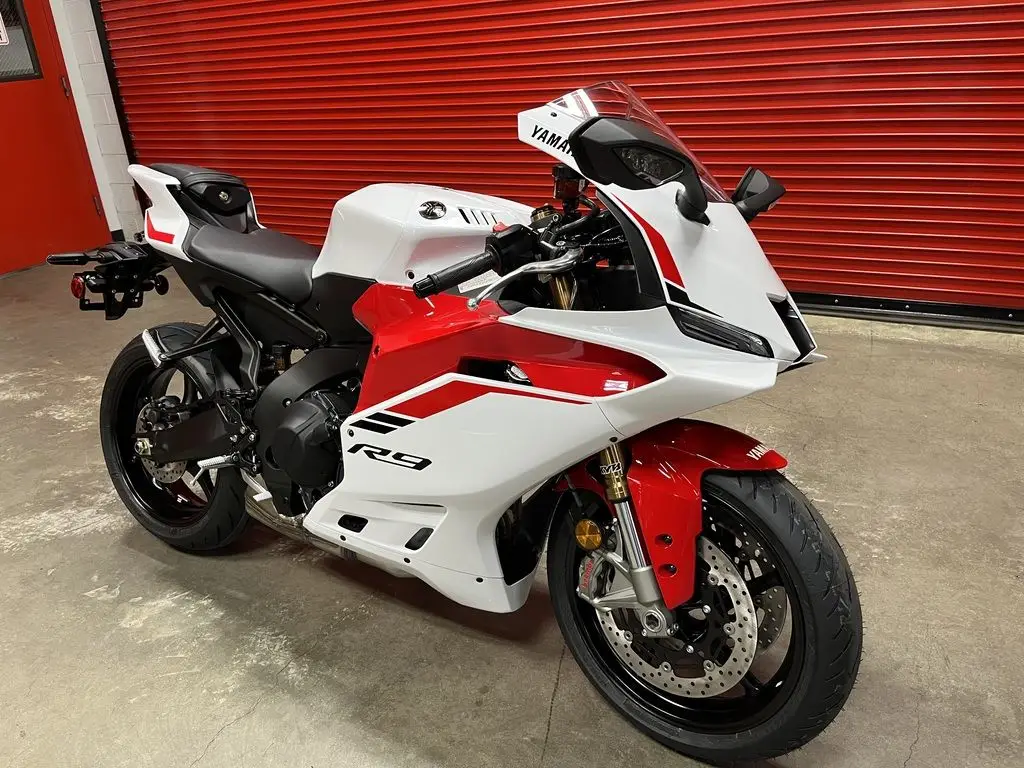 Yamaha YZF-R9 1 Yamaha YZF-R9