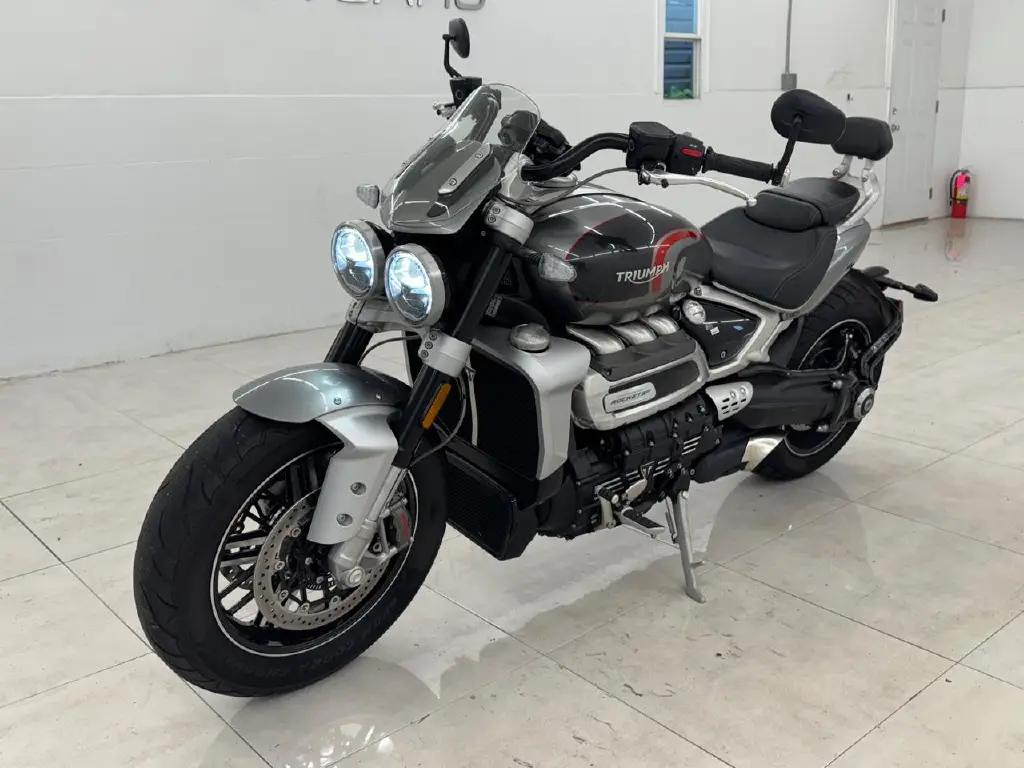 Triumph Rocket 3 GT 1 Triumph Rocket 3 GT