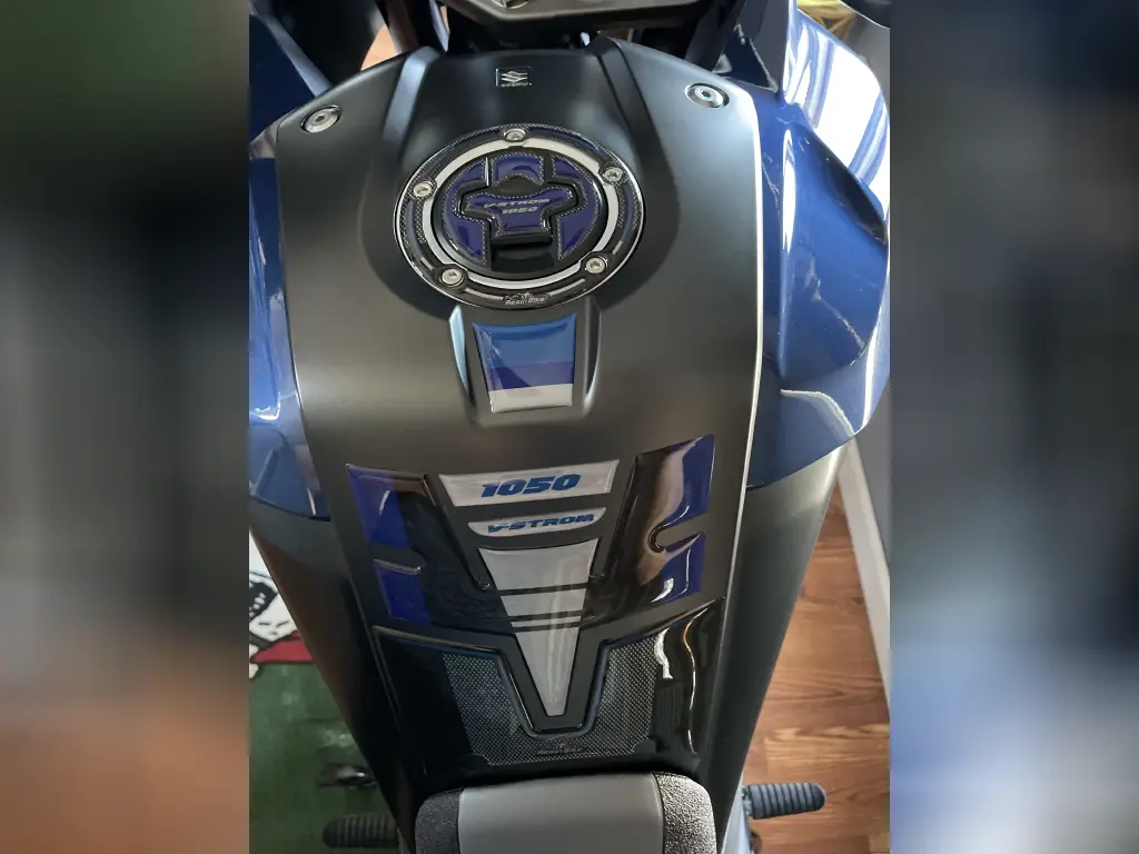 Suzuki V-STROM 1050 1 Suzuki V-STROM 1050