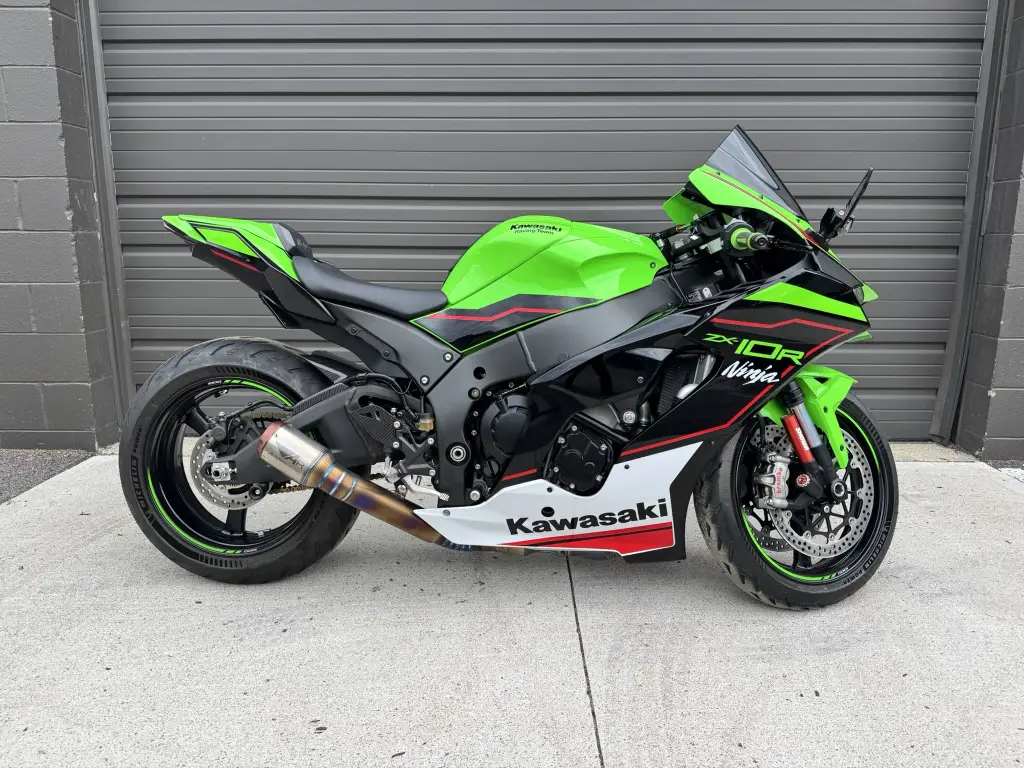 Kawasaki Ninja ZX-10R ABS KRT Edition 1 Kawasaki Ninja ZX-10R ABS KRT Edition