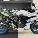 Suzuki GSX-8R 4 main6a09cdb76e25c4423354e21a