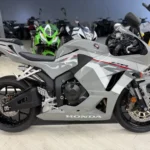 CBR600RR ABS 4 main6a09ce0979232114c5201d52